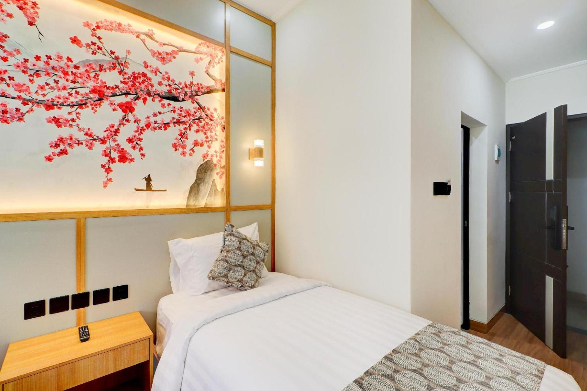 Collection O Samurai Hotel Sanur  Exterior photo